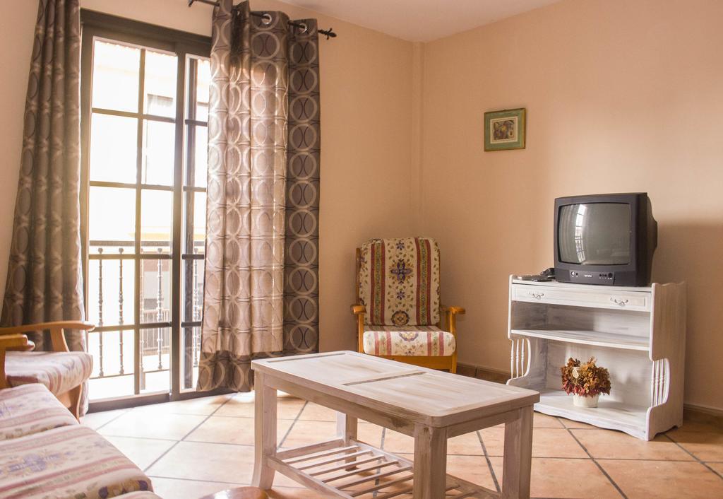 Apartments San Marcos Икод де лос Винос Стая снимка